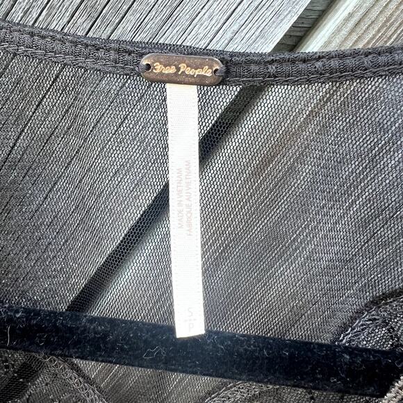 Free People Black Lace Trim Ribbed V Neck‎ Long Sleeve Top Blouse Shirt Sz Small - Picture 6 of 9